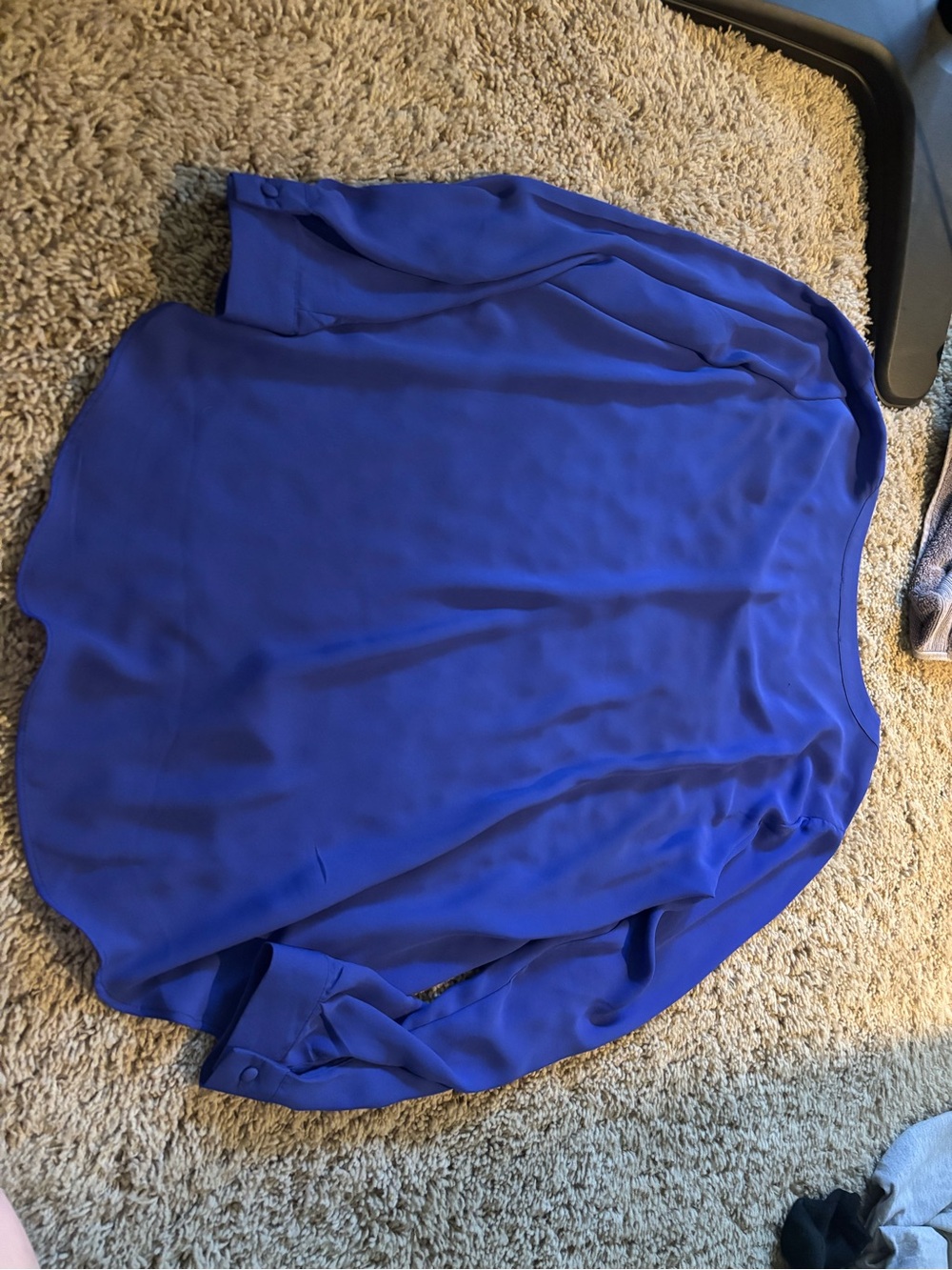 Top - Picture 3 of 3